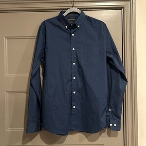 Men’s Banana Republic navy tech shirt in M Tall